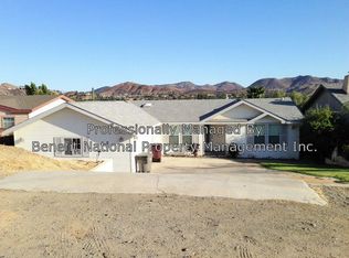 23157 Schirmer Dr, Canyon Lake, CA 92587