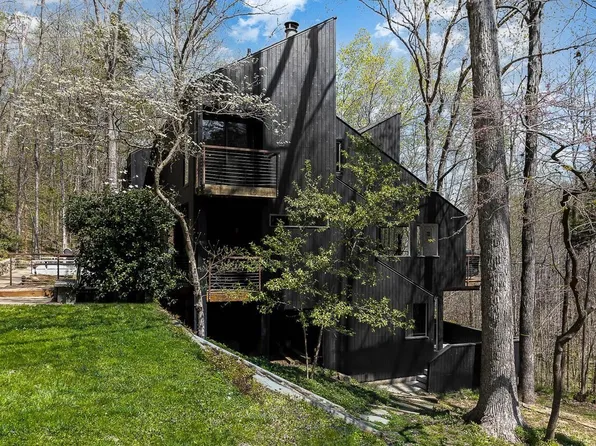 1503 Arboretum Dr, Chapel Hill, NC 27517