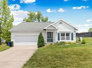 4301 W Brookview Ct, Columbia, MO 65203