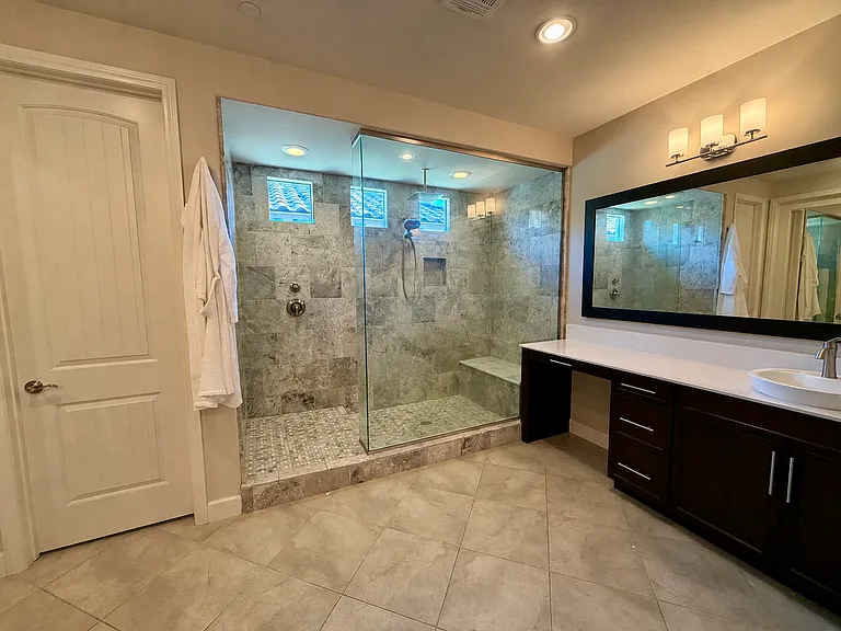 Primary Suite Bath