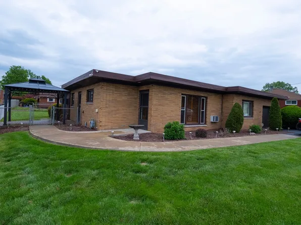 253 Willow Dr, Monroeville, PA 15146