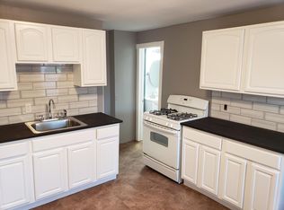 39 Oak St #B, Derby, CT 06418