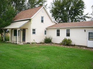 W8102 St Rd 54, Shiocton, WI 54170