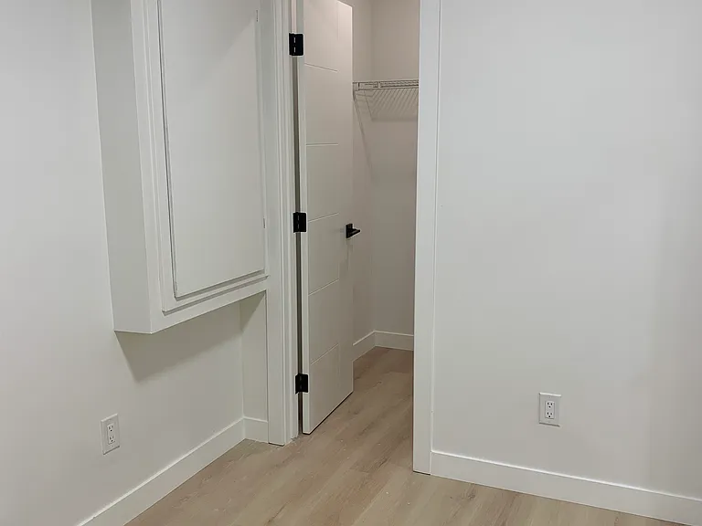 408 Ferry Rd #2 — Photo 9