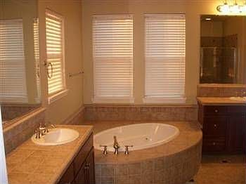 5th image of 3815 Mendocino Ct
