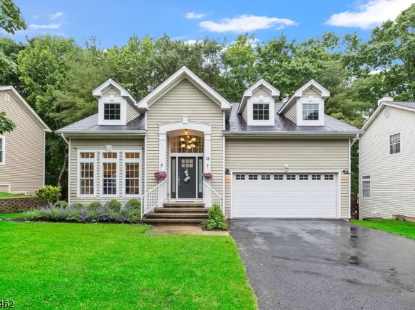 18 Hartley Ln, Bernards Twp., NJ 07920