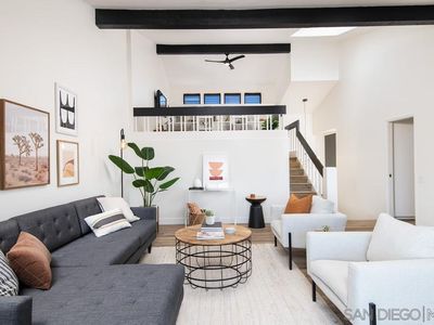 2214 Plaza Bonita, Carlsbad, CA, 92009