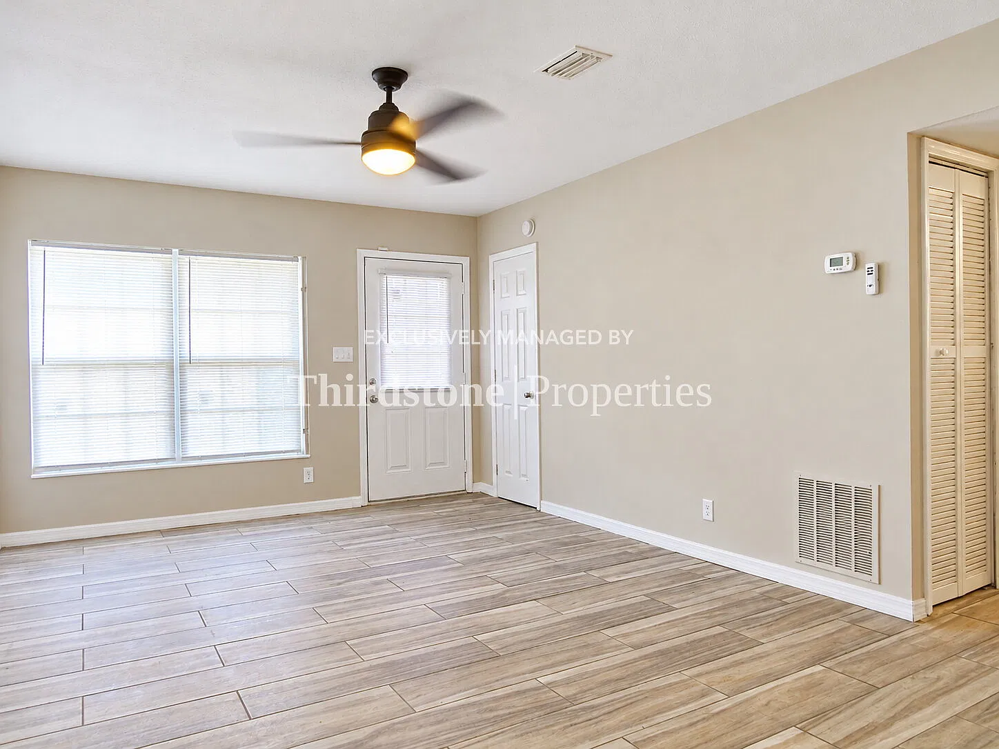 9292 Greenleaf Rd, Jacksonville, Fl 32208 — Photo 2