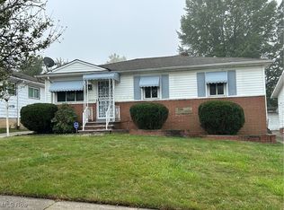 17012 Deforest Ave, Cleveland, OH