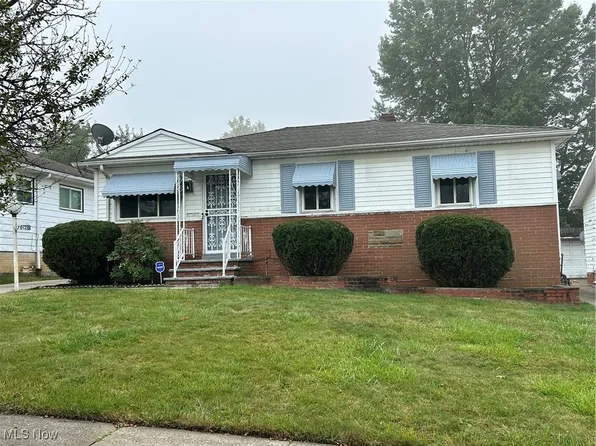 17012 Deforest Ave, Cleveland, OH 44128