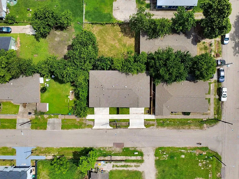 2608 Campbell St #A — Photo 2