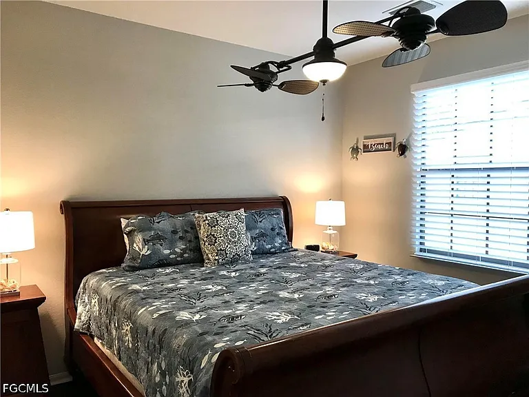 11908 Izarra Way #7002 — Photo 14