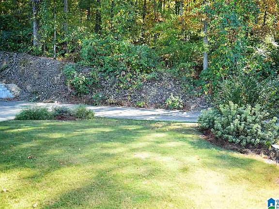 4th image of 5765 Marchester Cir