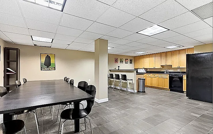 1 bed, 1.0 bath, 729 sqft, $2,200 — Photo 3