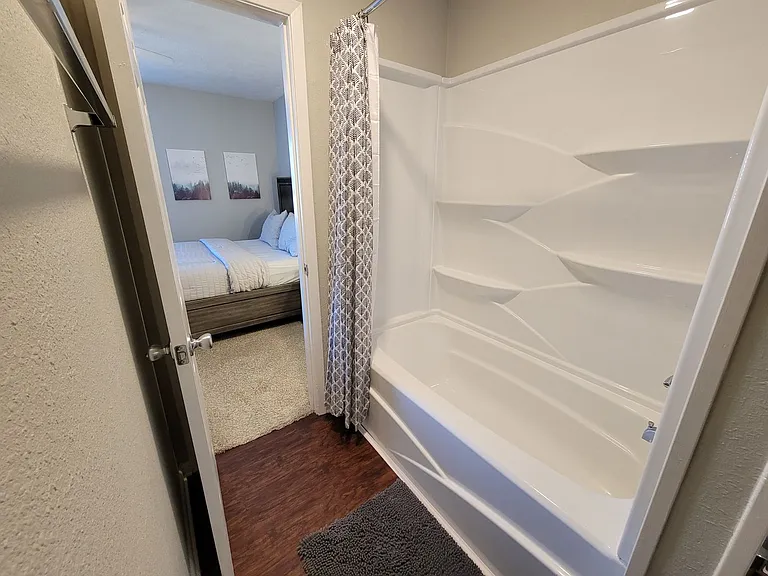1411 Airline Dr #A — Photo 17