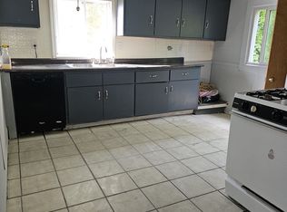1408 N Salina St #2F, Syracuse, NY 13208
