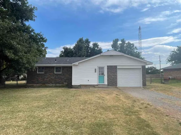 506 E Campbell St, Fletcher, OK 73541