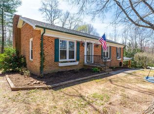 2376 32nd St NE, Hickory, NC 28601