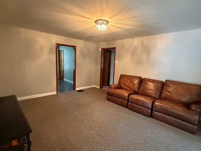 39 Leonard St #1 — Photo 5