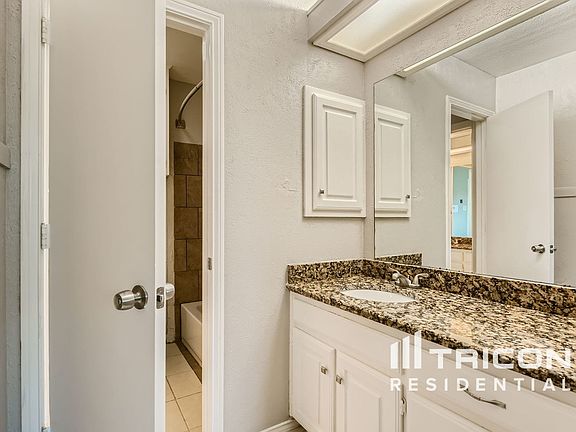 5th image of 1380 Green Hills Ct