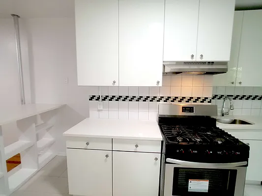 Rented by Compass | media 21