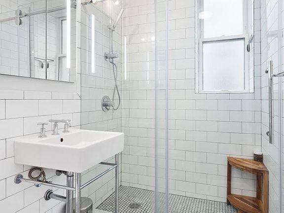4th image of 355 Saint Johns Pl APT 3C