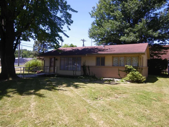 1600 N Meadow Rd, Evansville, IN 47715