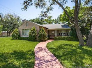 720 Wiltshire Ave, Terrell Hills, TX 78209