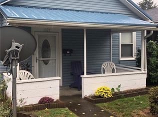 1323 Stuart St, Charleston, WV 25302