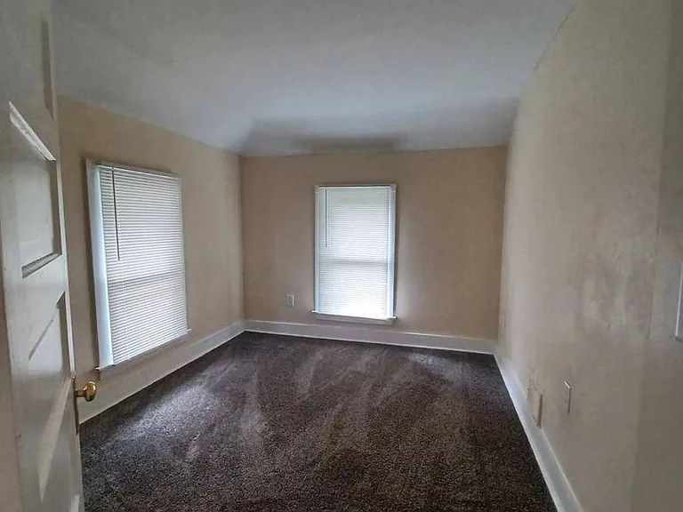 1309 Jackson St — Photo 4