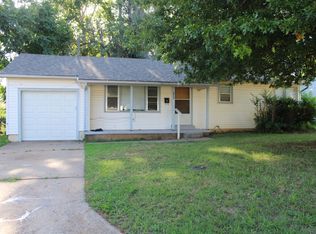 3512 Willow Creek Dr, Midwest City, OK 73110