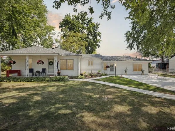 11357 Ziegler St, Taylor, MI 48180