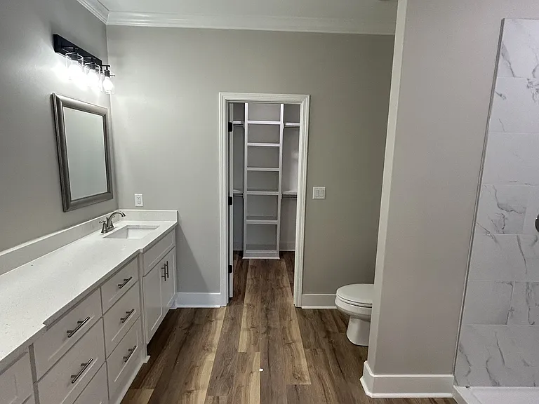 210 Diamondhead Dr — Photo 12