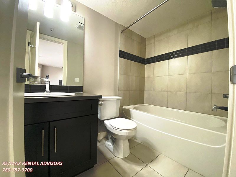 Edmonton Apartment for rent - 2 Bedrooms — photo 9