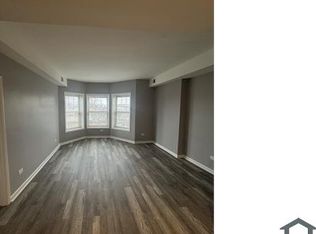 5348 W Madison St #3, Chicago, IL 60644