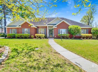 9794 Sommerset Dr, Daphne, AL 36526