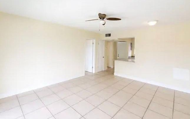 1st image of 20201 NE 29th Ct