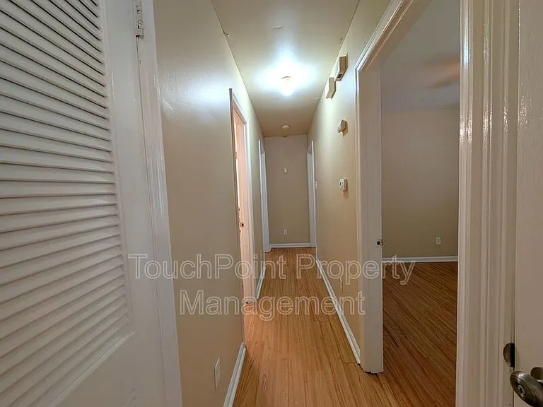 1000 Claremont Rd — Photo 13