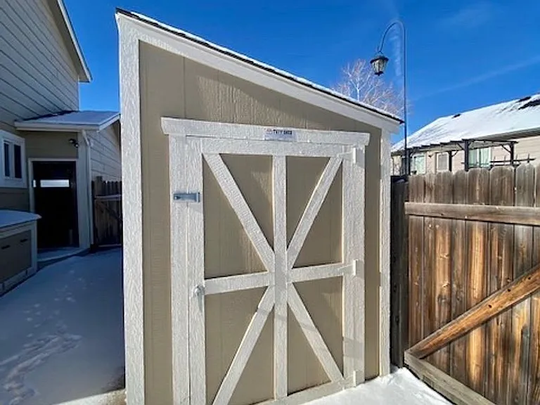 8065 Vectra Dr — Photo 57