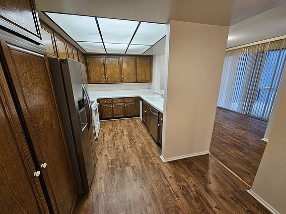 2nd image of 17711 Margate St APT 213