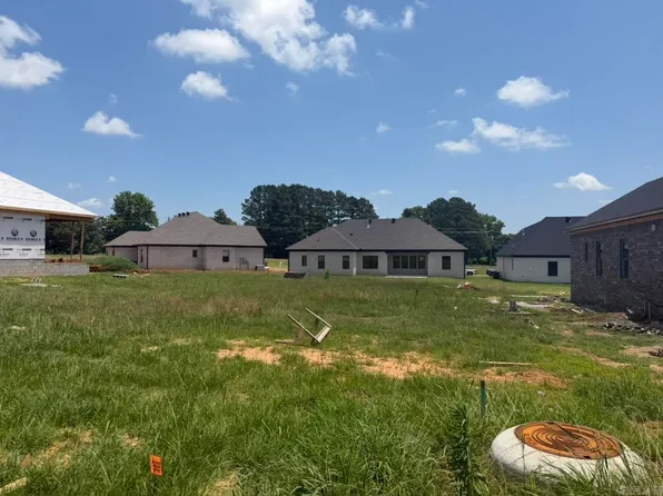 17 Ravell Rd, Cabot, AR 72023