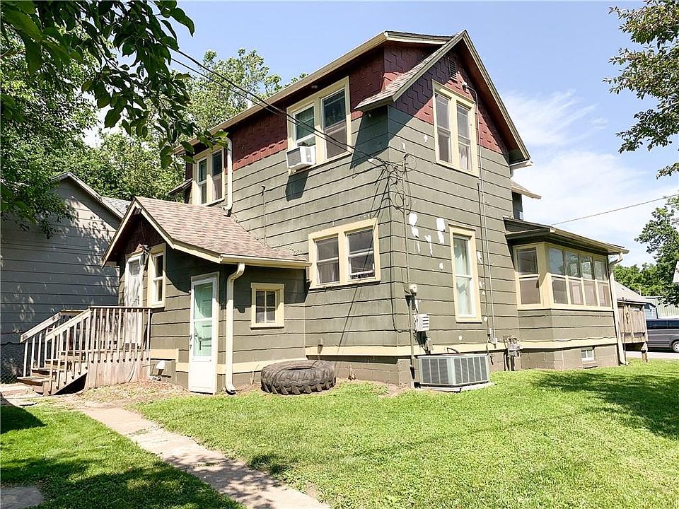 1st image of 1749 Capitol Ave