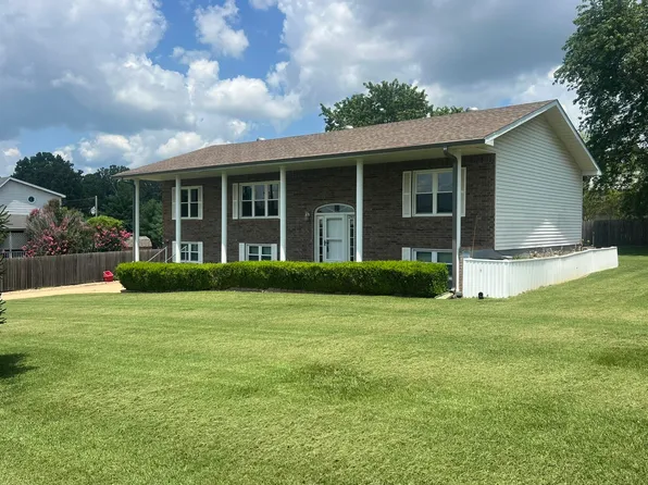 2805 Gleghorn Street, West Plains, MO 65775