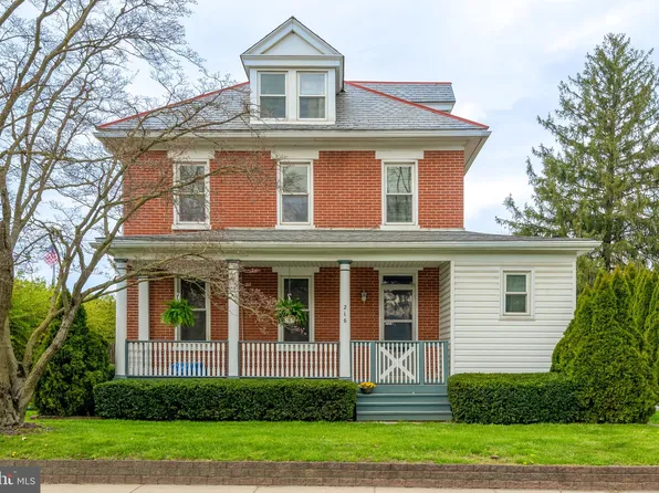216 W State St, Quarryville, PA 17566