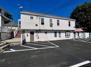 11 Haverhill St, Methuen, MA 01844