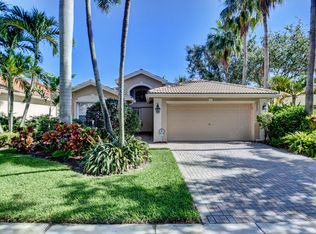 6889 Molakai Cir, Boynton Beach, FL 33437