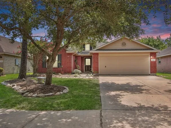 5503 Savannah Woods Ln, Rosharon, TX 77583