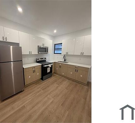 3rd image of 2631 Wilder St