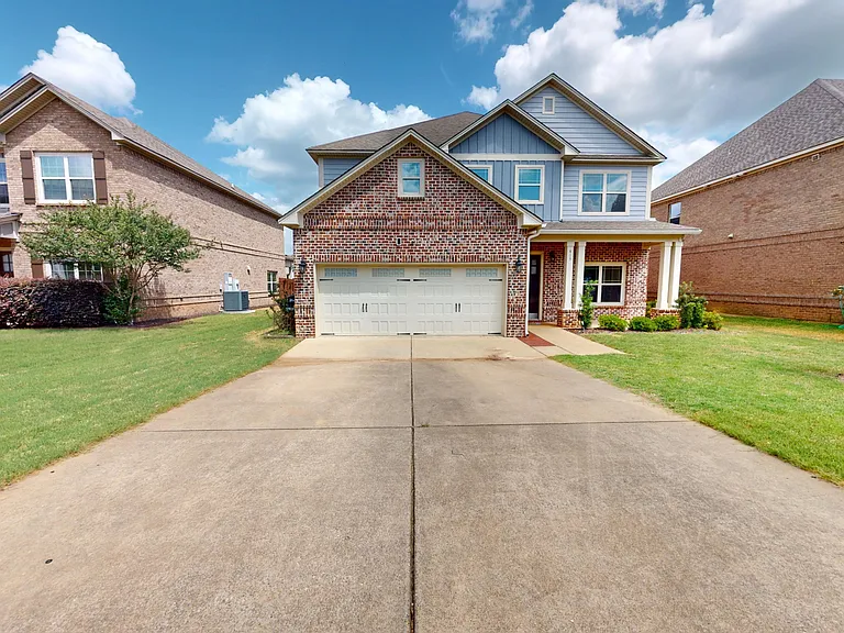 415 Melison Dr — Photo 31
