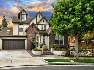 1816 W Deerefield Rd, Santa Ana, CA 92704